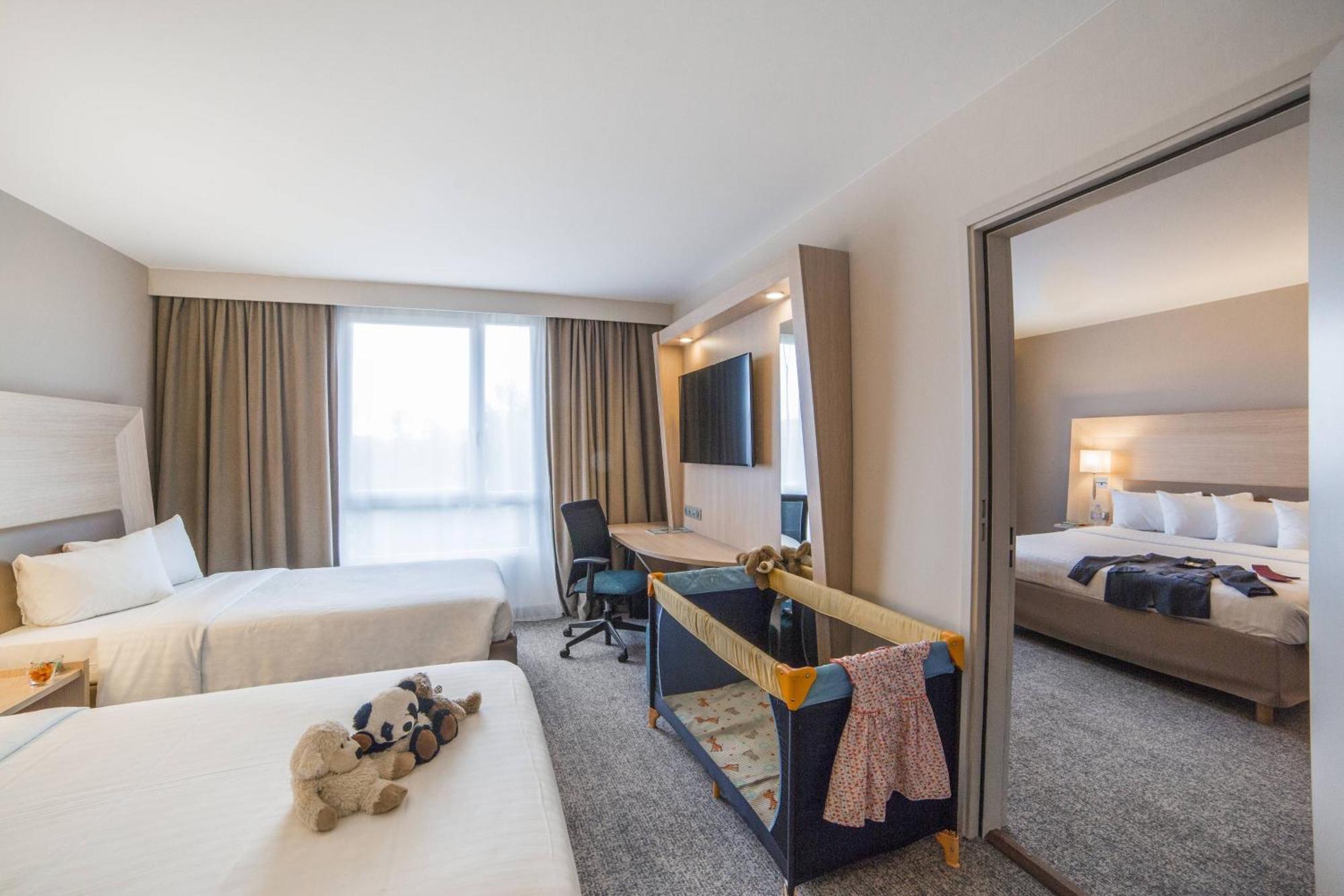 Courtyard By Marriott Paris La Defense West - Colombes Otel Bois-Colombes Dış mekan fotoğraf
