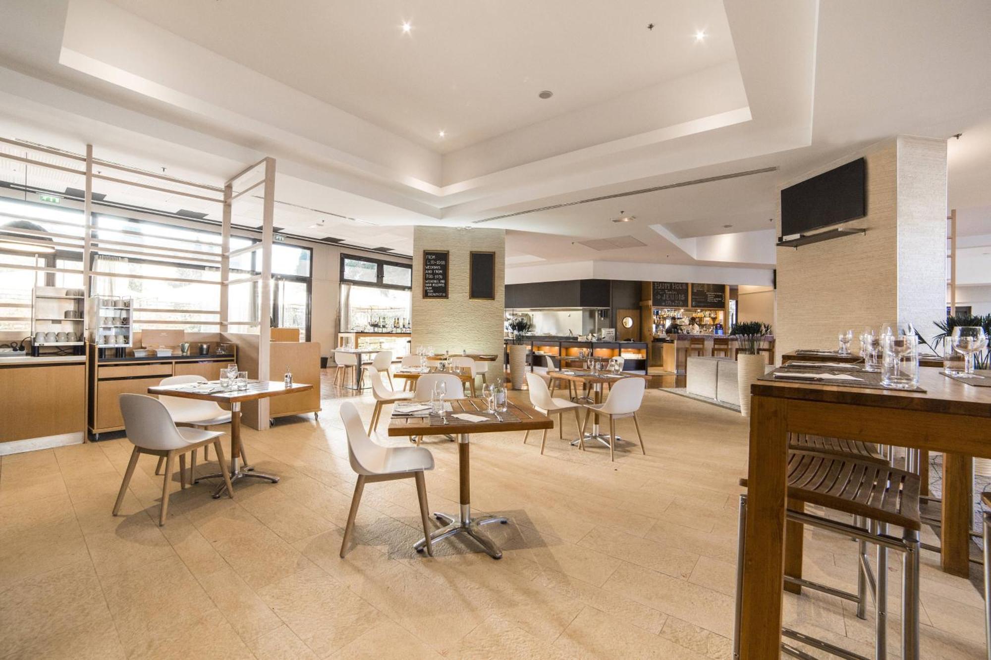Courtyard By Marriott Paris La Defense West - Colombes Otel Bois-Colombes Dış mekan fotoğraf