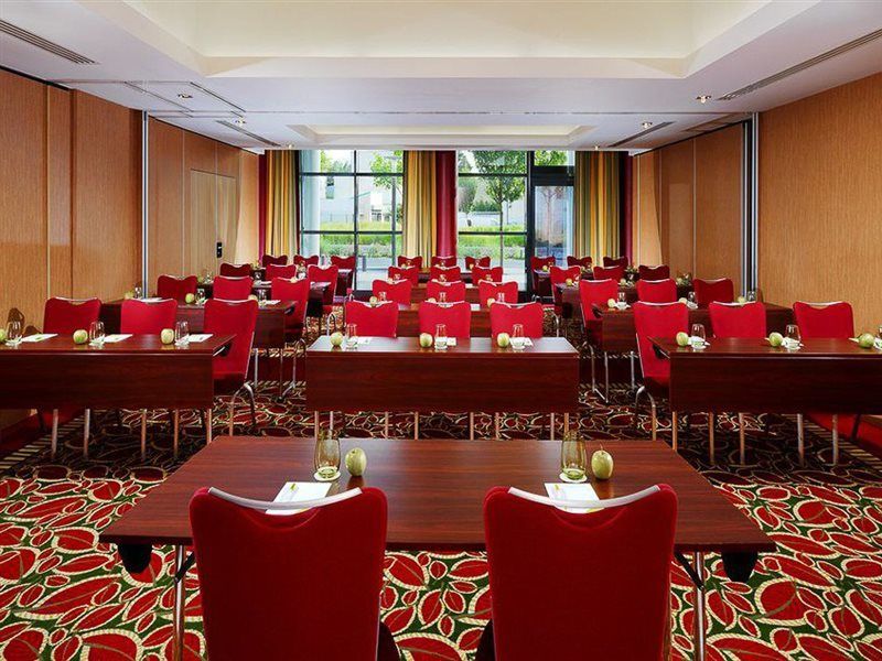 Courtyard By Marriott Paris La Defense West - Colombes Otel Bois-Colombes Dış mekan fotoğraf